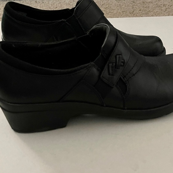 Clarks Comfort Angie Pearl Slip On Black Leather Clogs Loafers - Picture 5 of 10